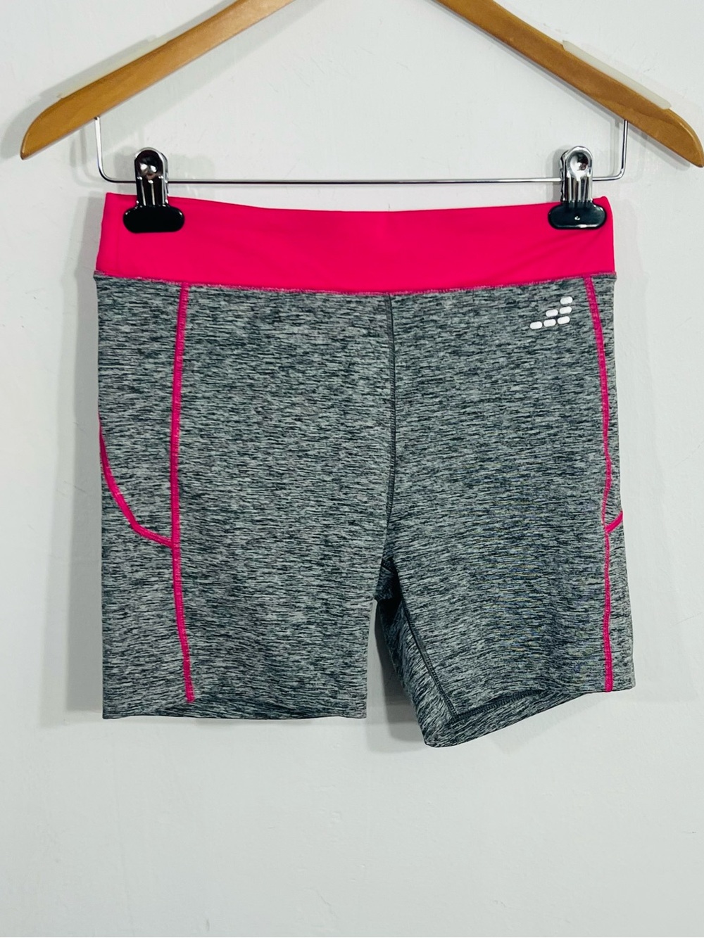 BCG Tru-Wick Women’s Heather Gray Pink Athletic Shorts Polyester Spandex Small